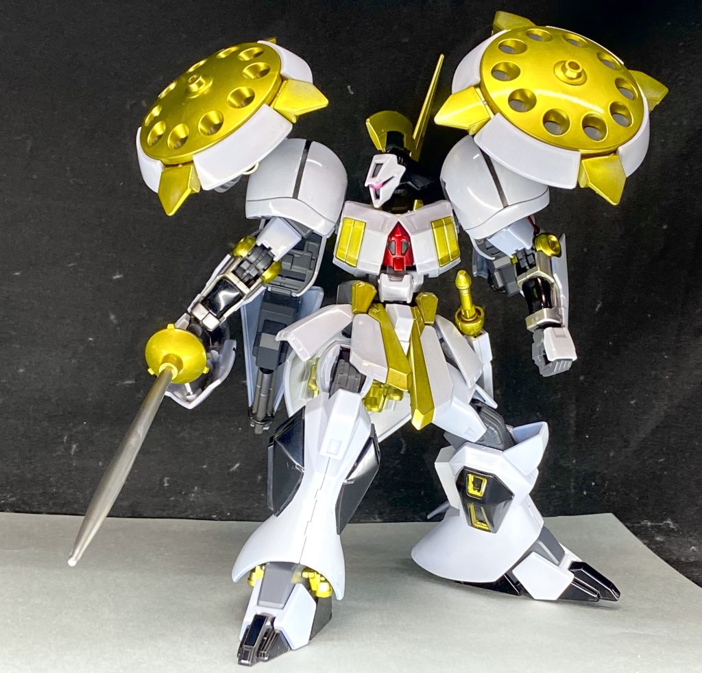 ビームエフェクトでなくあえて実剣をイメージして、余剰パーツ扱いのものを使いました。