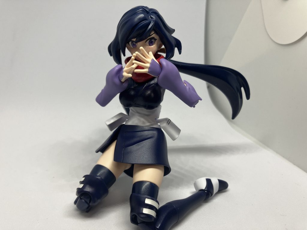 デカールも貼りやすくて失敗しなかった。ただ余剰のパーツが多い…。できれば頭部もう一つ欲しかった…