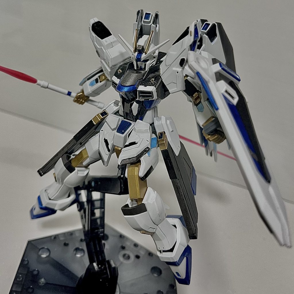 組み立てここから特に悩みました!トップコートを艶消しにするかクリアにするか!結局艶消しのスーパークリアになりました(艶消ししかなかったため)