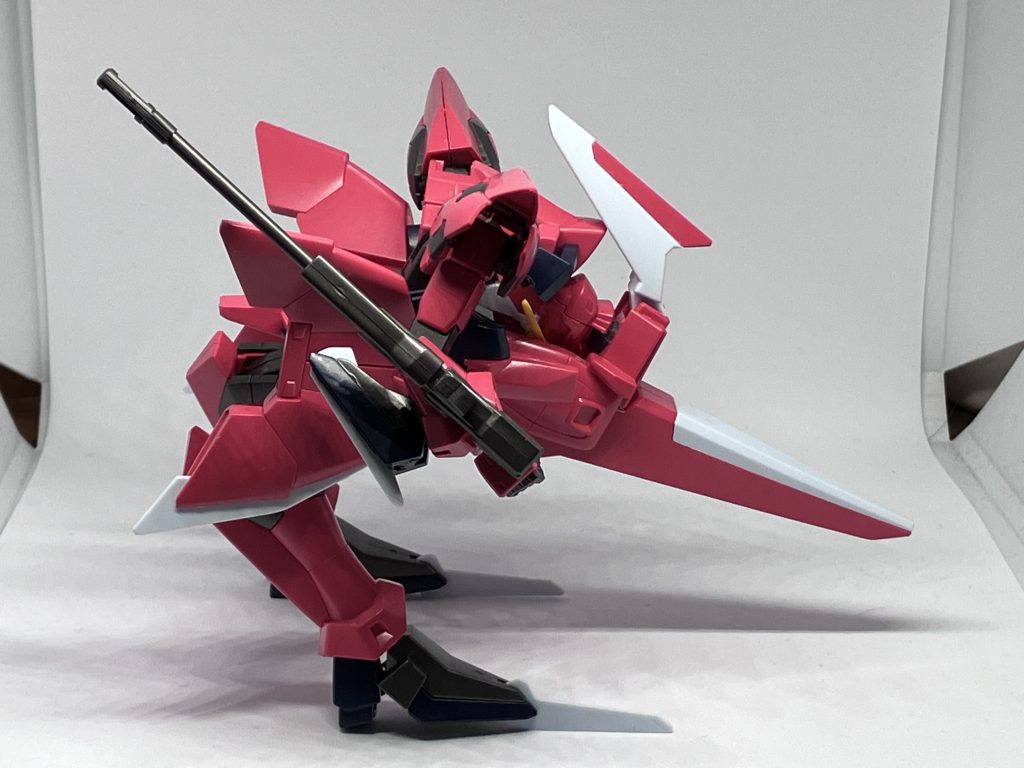 ライフルは腕に。初代リスペクト。