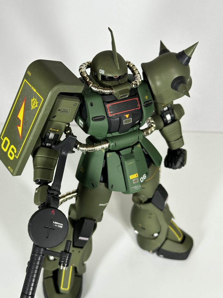 ディテールに関しては少し悩みました。スジ彫の追加等をすべきかって奴ですが、自分の性格もあってか面倒なので既存モールドの彫直しぐらいしかしてません。