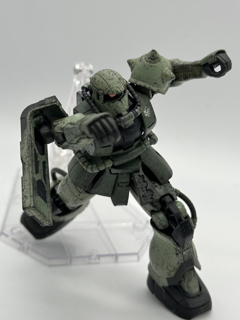 やはりドアン専用ザクといえばパンチ！！🤛