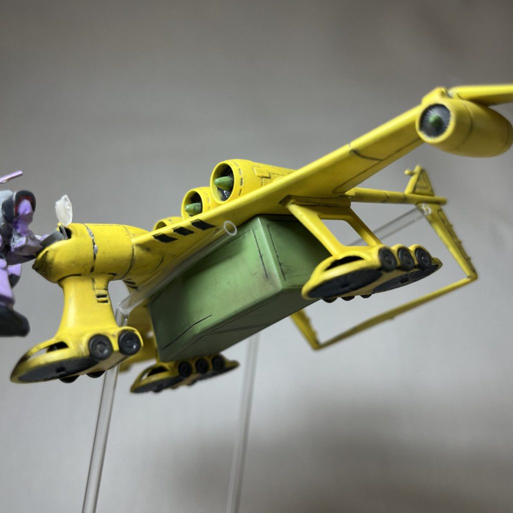 1:550 SCALE　地球連邦軍輸送機　ミデア