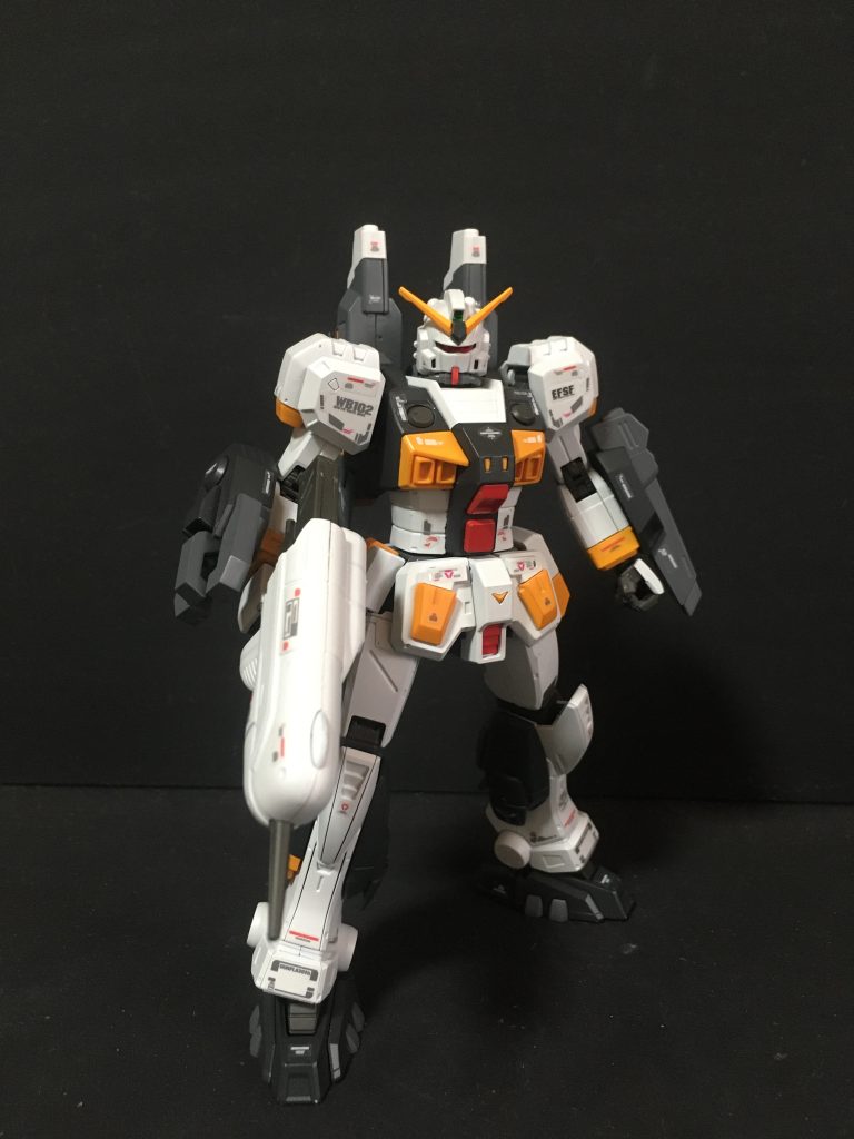 アムロ用にジャブローに配備されていたという妄想設定です。