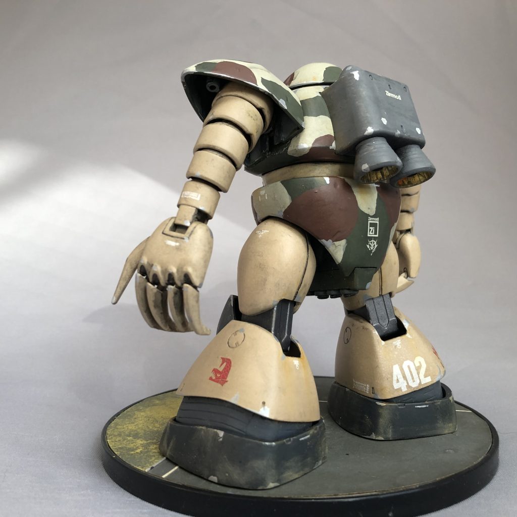 ちなみにおねいさんはナーガIIIのエンブレムである「赤シャチ」の擬人化ですwwww