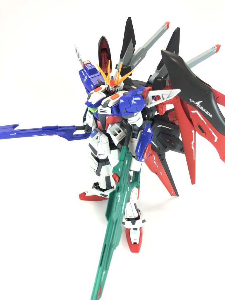 最後に軽く塗装してデカール貼って完成。だいぶ理想の形に仕上がったと思うので満足いく作品になりました。最後まで見ていただきありがとうございました!