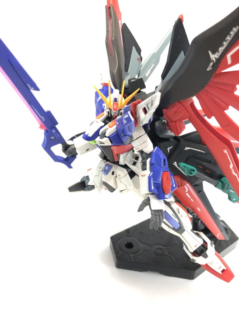 デスティニーの羽には大きい刀がお似合いだと勝手に思っております。