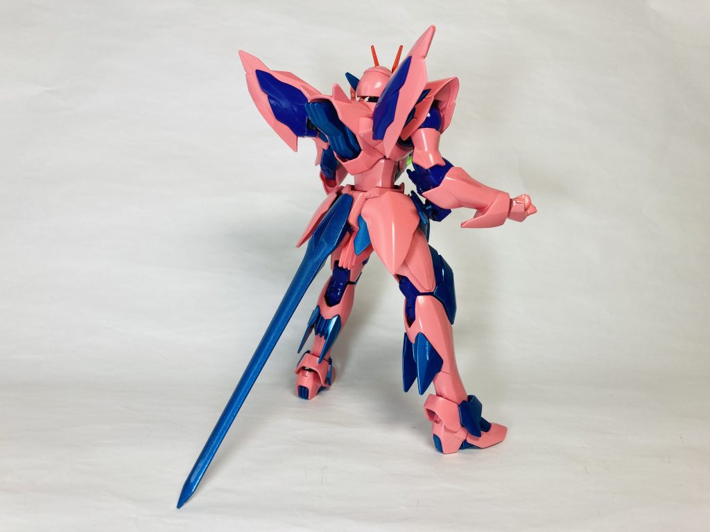 背面専用武器は作ってませんが元々の武器をそれっぽく