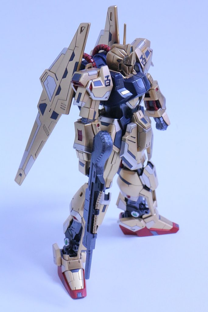 RG百式–4枚目/制作者：なみお