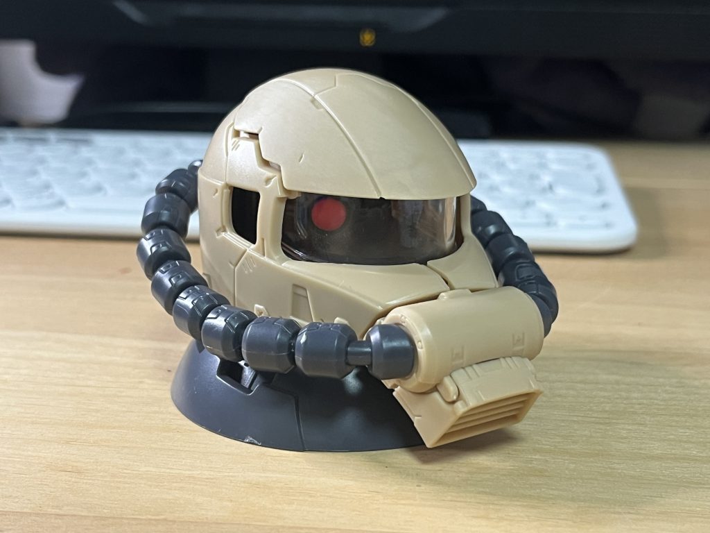 出てきたのはコレ、デザートカラー。最近のガチャは良く出来てますねぇ！ でもやっぱり量産が良かったなーってことで、、