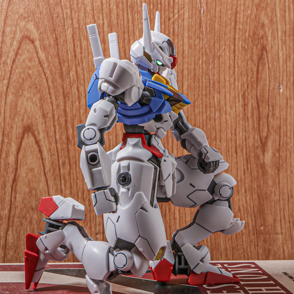 素材①スミ入れ&つや消しのみの仕上げです。