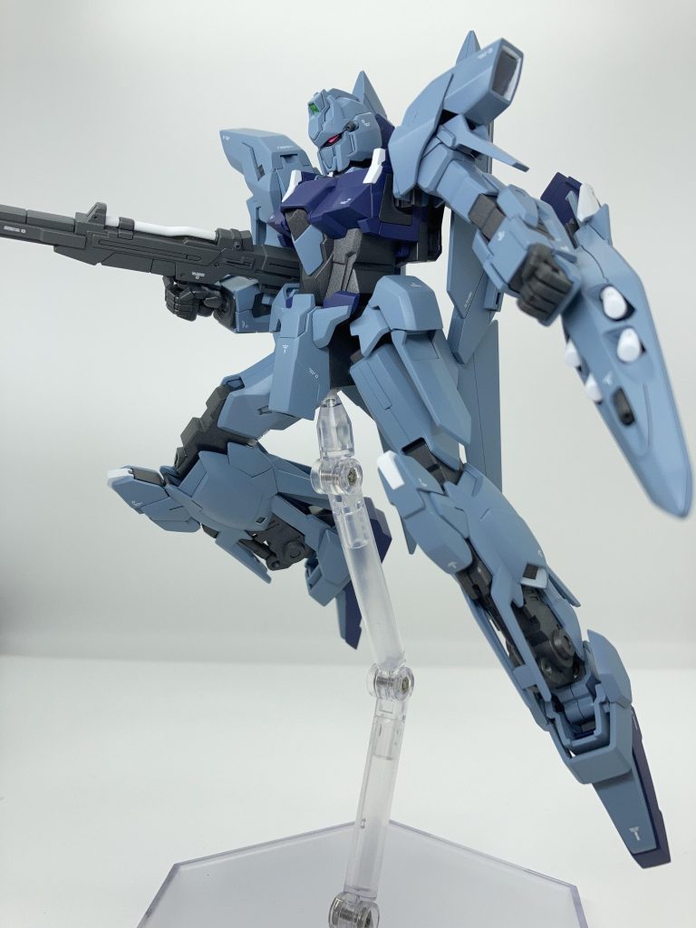HGキットのパッケージアートな感じで。