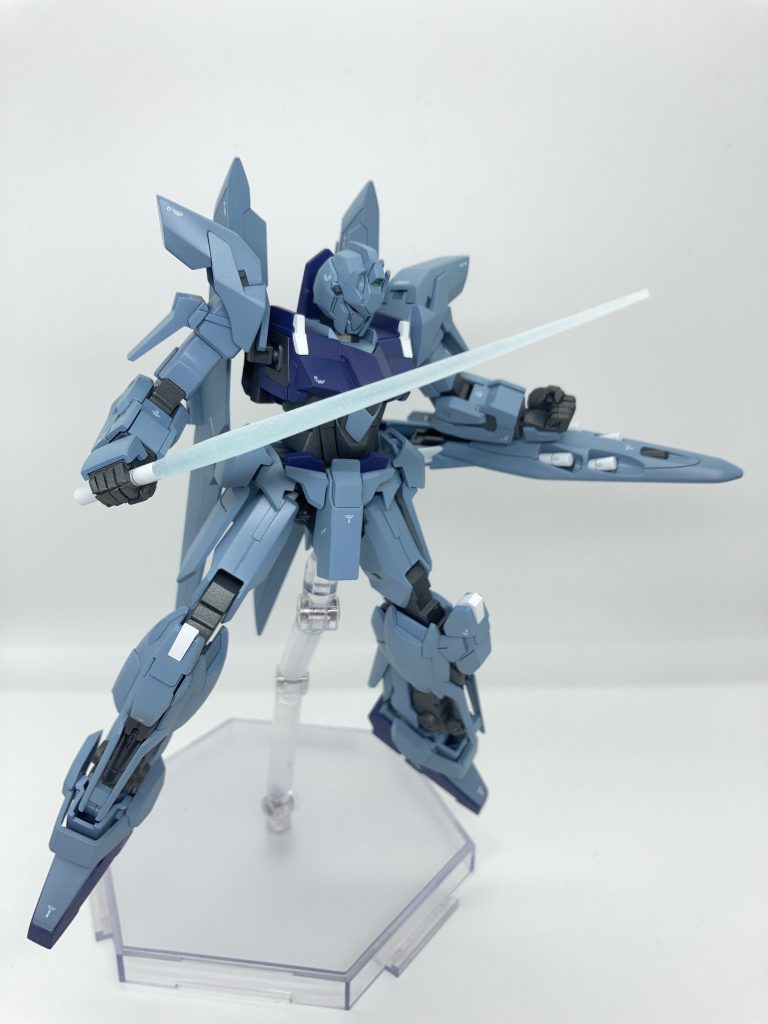 変形は可能ですがMS形態専用で製作。