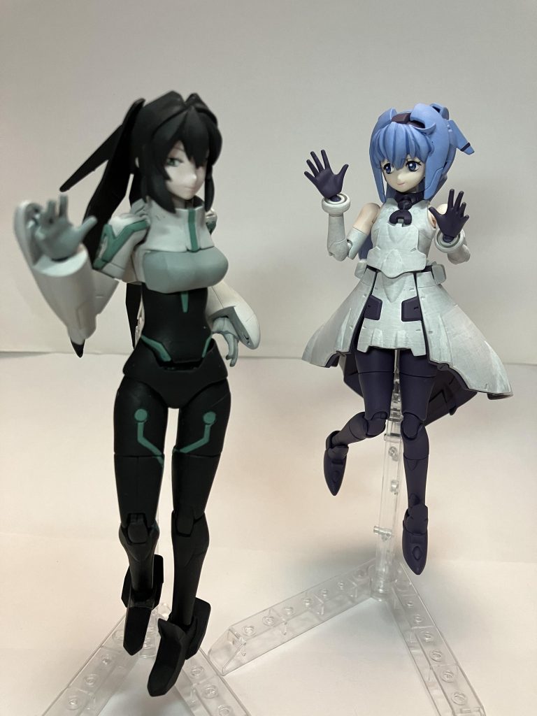 並べたら、(顔とか頭とかが)凄く大きいです…