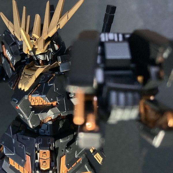 RX-0 ユニコーンガンダム2号機　バンシィ