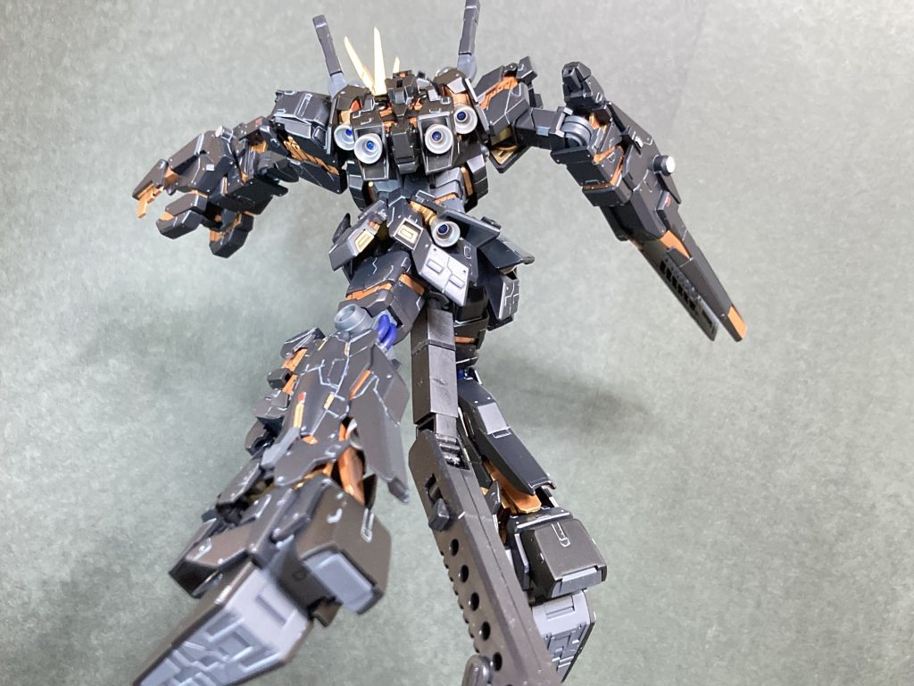 RX-0 ユニコーンガンダム2号機 バンシィ–4枚目/制作者:開発経緯 系譜めちゃ好きおじさん