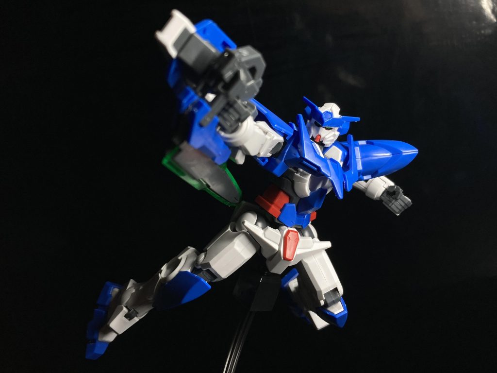 紅の彗星〜アメイジングエクシア–2枚目/制作者：ウアオの制作場！