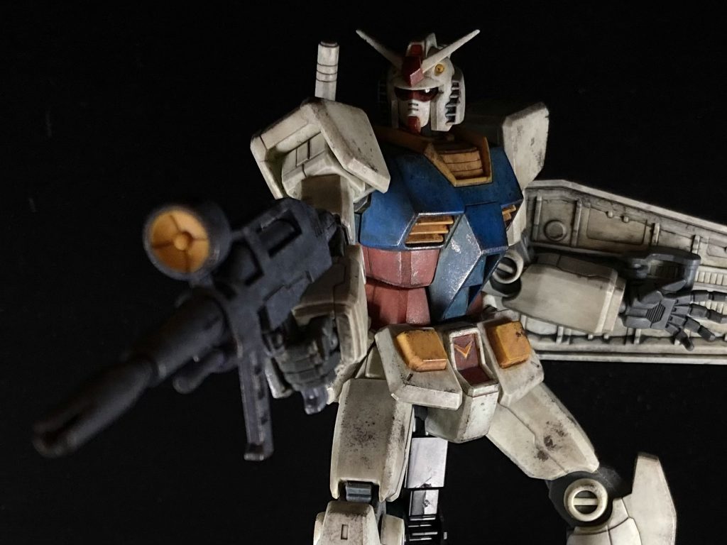 HG RX-78ガンダムの成形色を活かしたウェザリング仕上げ