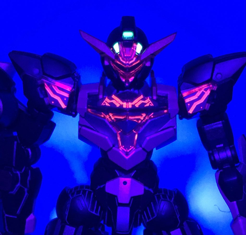 ビコーン✨✨✨蛍光墨入れ頑張りました♪