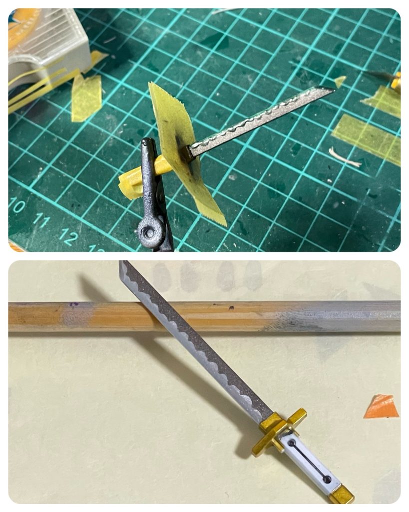 マスキングゾルで忍者刀の刃紋塗装をしました。波模様はもっと細かくした方が良さそうですね。