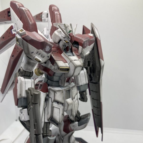 ハイニューガンダムの赤いやつ