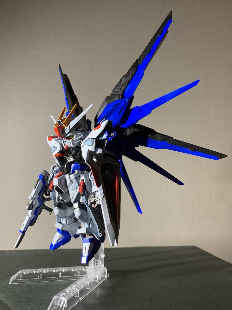 MGSDは顔がでかいので可愛くなるかと思いましたがちゃんとかっこいいです。