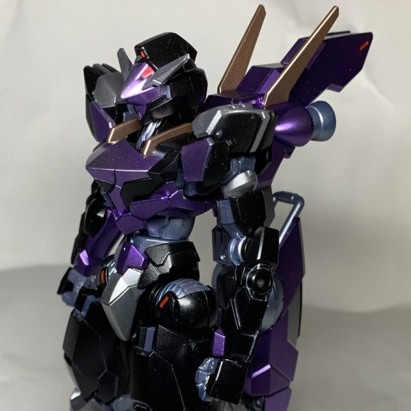 オリジナル全塗装　HGガンダムルブリスジウ