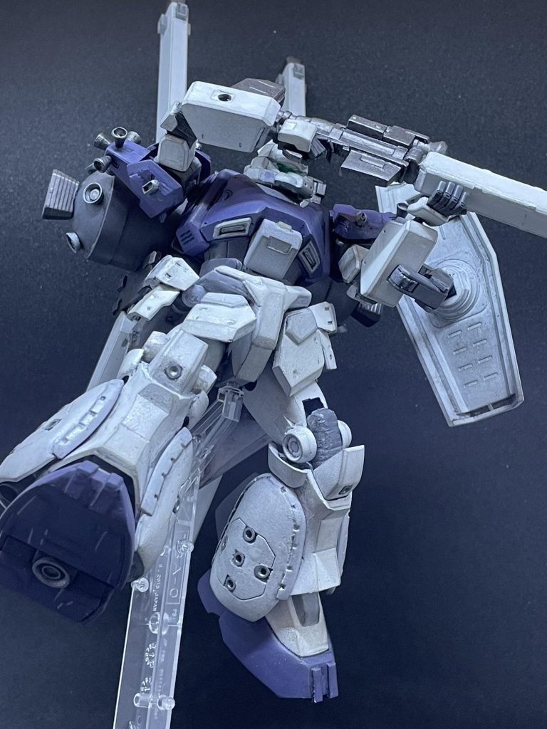 先日、桜先生が公開された未公開ラフの再現。躍動感があって好きな一枚です。それっぽく再現できてよかった！