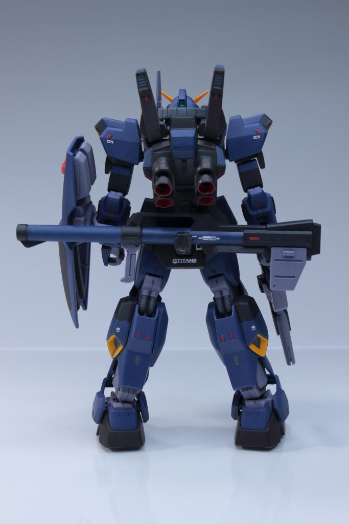 背面脹脛のイエローの発色に満足しています。