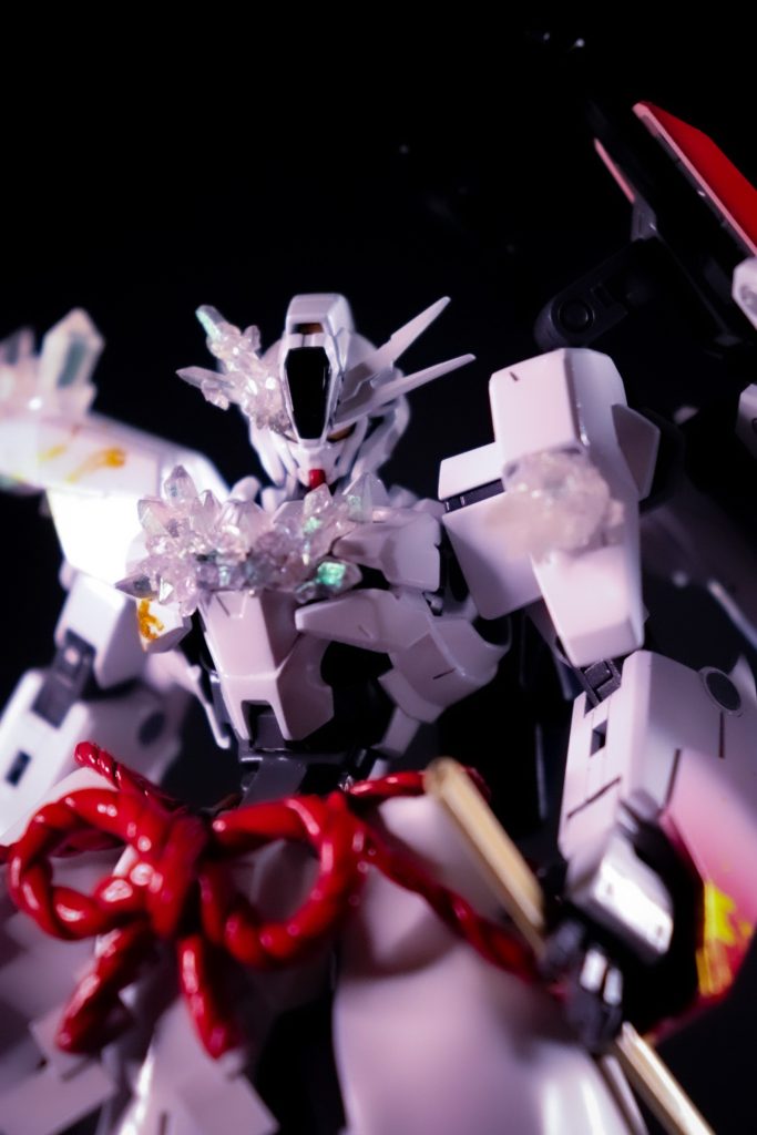 全身のクリスタルはパーメットスコアの限界値を超え結晶化したというイメージです