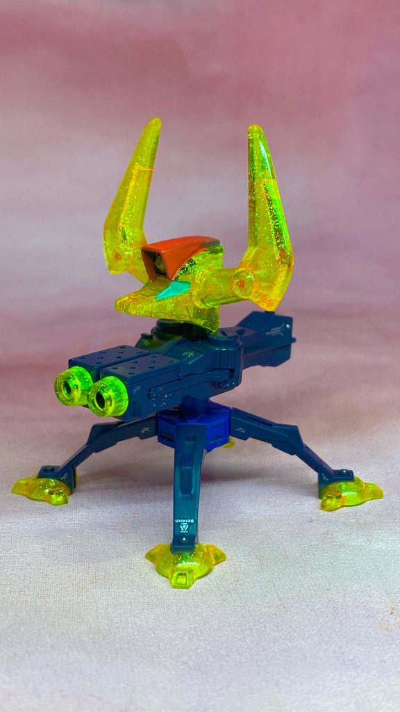 バッファローキャノン自ら敵を察知し、自動攻撃を行う守衛メカ他にもバッファローランダーという形態もありますが、磁石の仕込みとかバランスが難しく断念…いや、下の4本スラスターとキャノンの間にコアランダーを挟めるよく分からない形態なのですが…💦