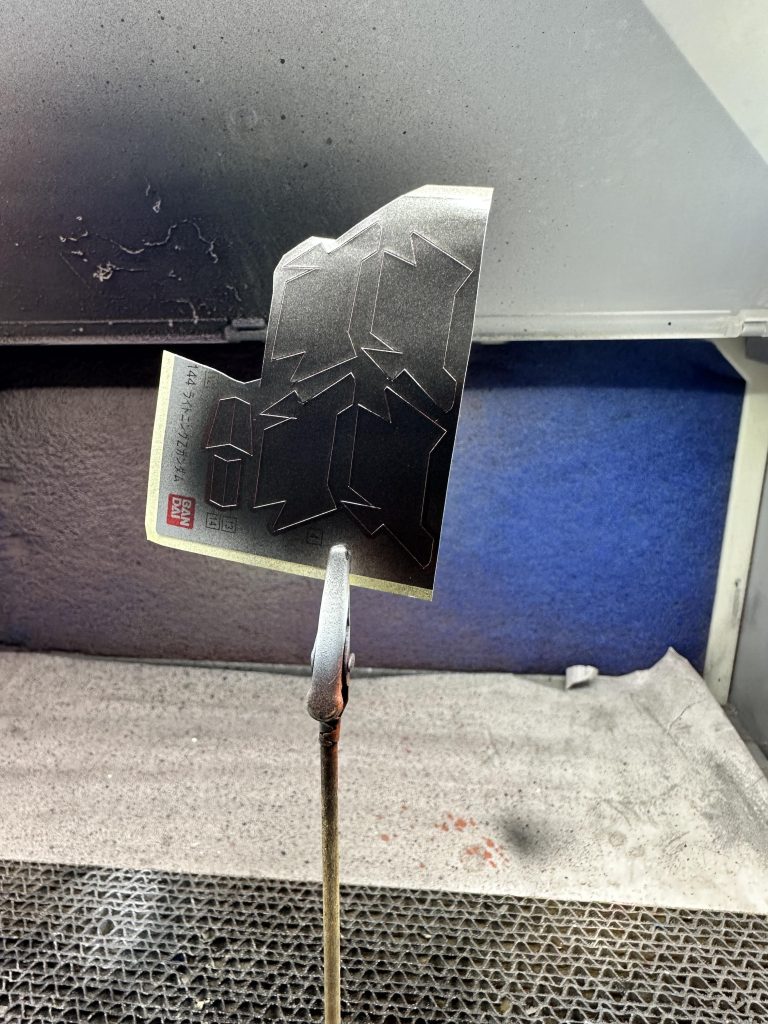 黒サフ吹いて…