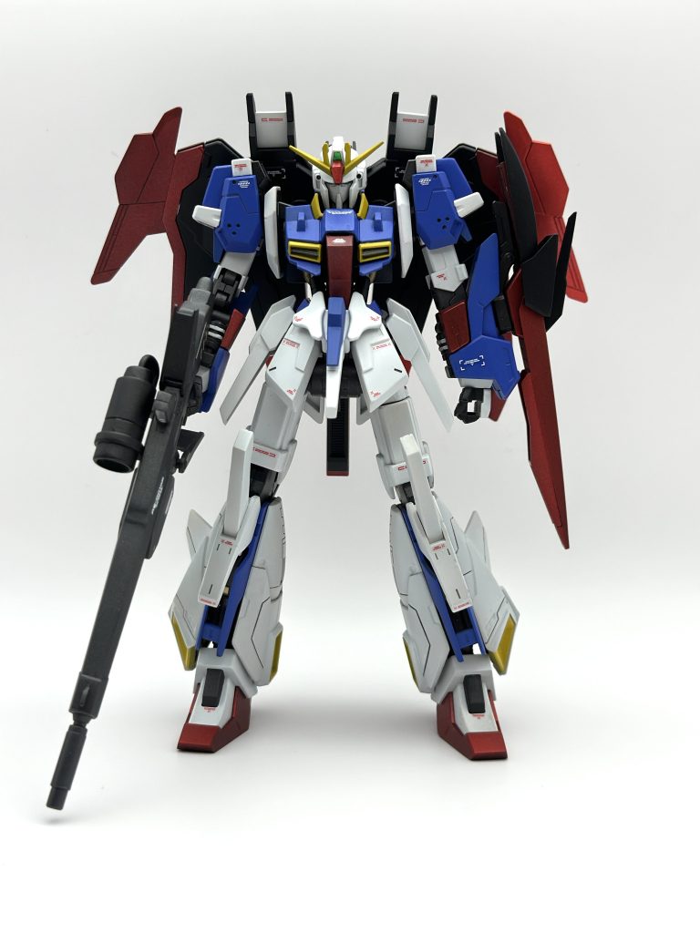 真正面からって大体ダサくなるけどこいつはカッコイイ。今回は白い部分だけ墨入れしてます。