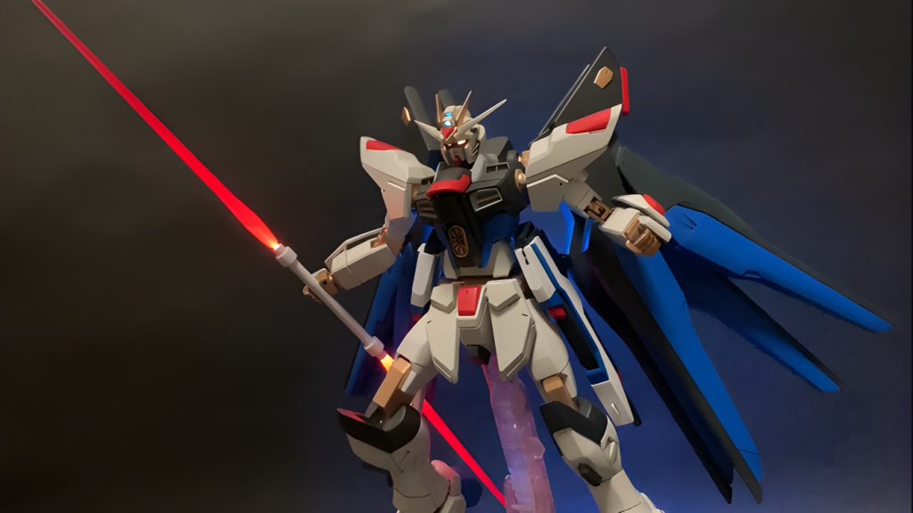 電飾改造 HGCE 機動戦士ガンダムSEED DESTINY  ストライクフリーダムガンダム–4枚目/制作者：JINSUBARU