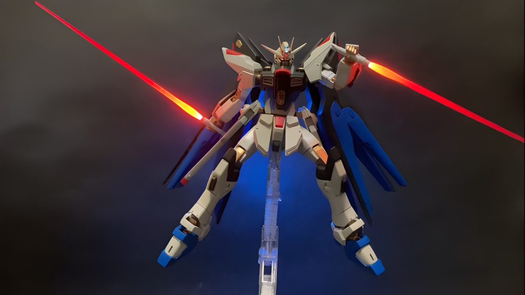 電飾改造 HGCE 機動戦士ガンダムSEED DESTINY  ストライクフリーダムガンダム–3枚目/制作者：JINSUBARU