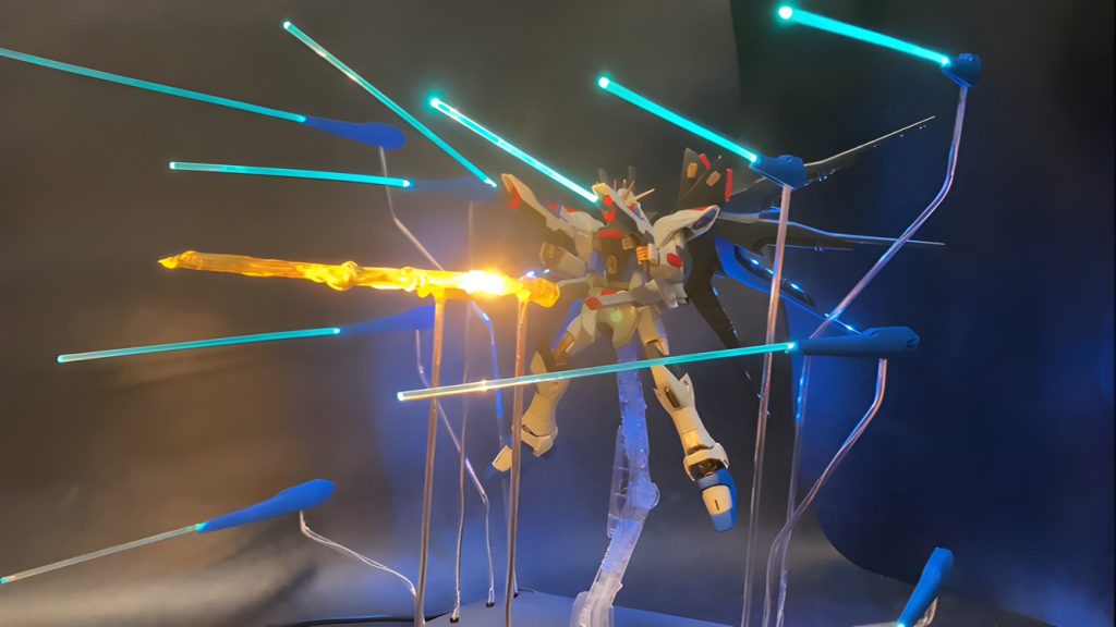 電飾改造 HGCE 機動戦士ガンダムSEED DESTINY  ストライクフリーダムガンダム–2枚目/制作者：JINSUBARU
