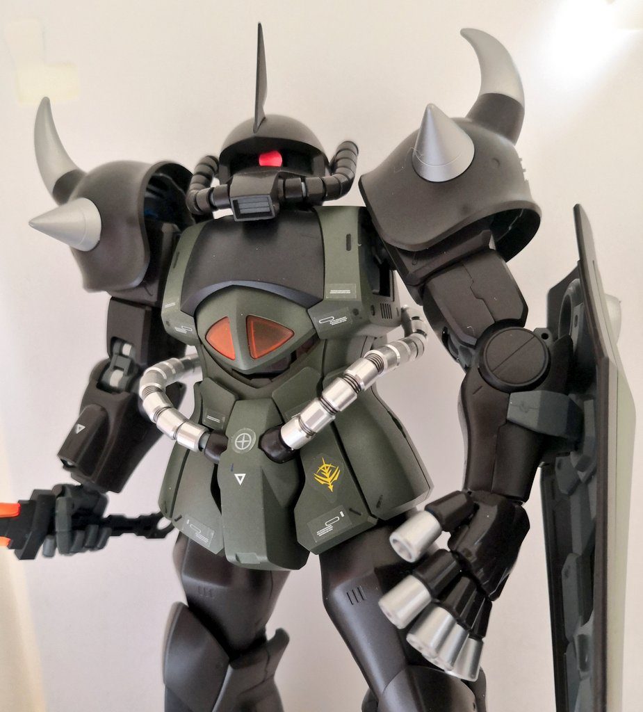 グフ–3枚目/制作者：ユッキー