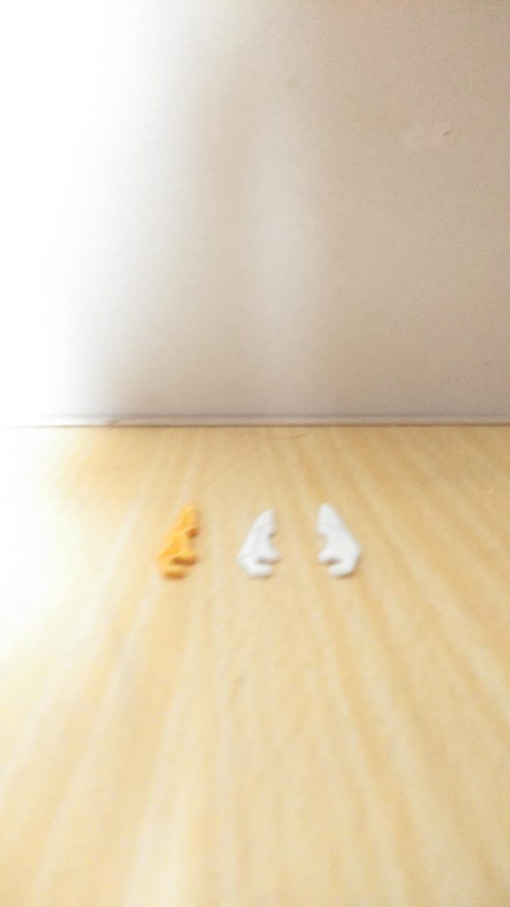 フライトユニットのフィン自作で 形状変更してます。 左から オリジナル 自作上部 自作下部