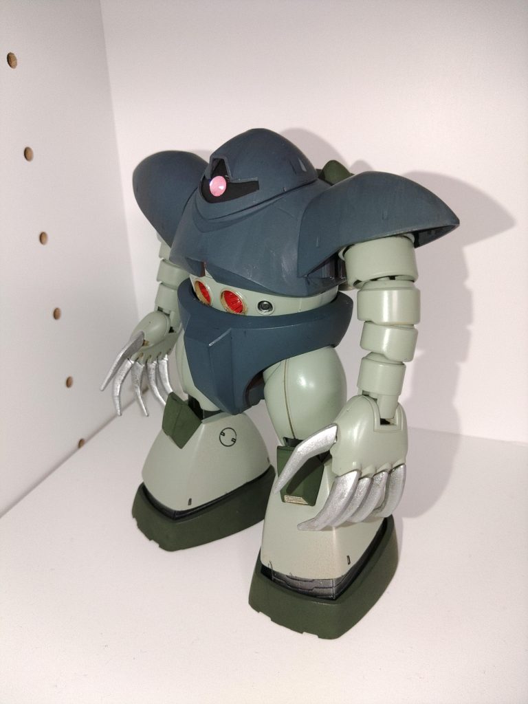 塗装終了時点です。見比べるとトップコートやデカールでかなり印象が変わるんですね。塗装で終わってる物が何体かあるので、手をかけ直してまた投稿したいと思います!最後までご覧頂きありがとうございました!!