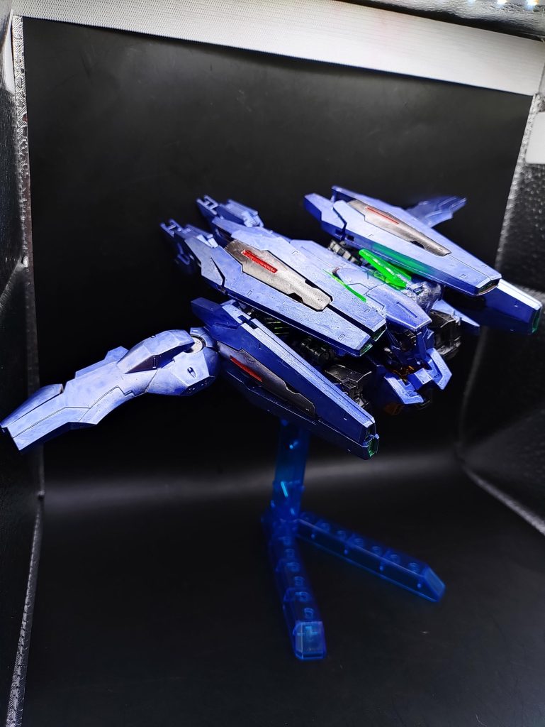 ◯武装・頭部バルカン×2・ビームハンドガン×2・シグルビームシールド発生機×2・シグルビームサーベル×2・ドッズヴェスパー×2・Cファンネル×4・ALICEガンドビット×4