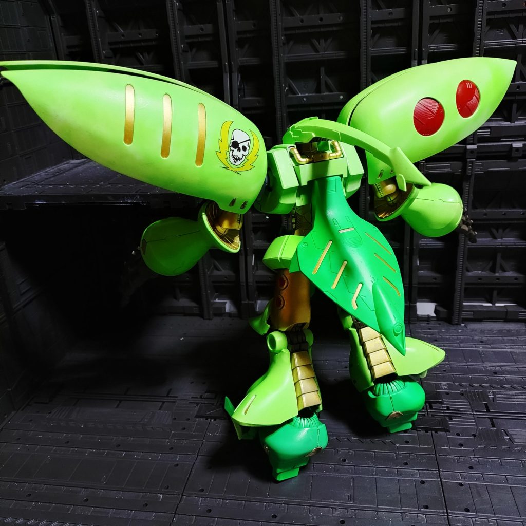 彼女の1st機体エルメスを想わせる所も……