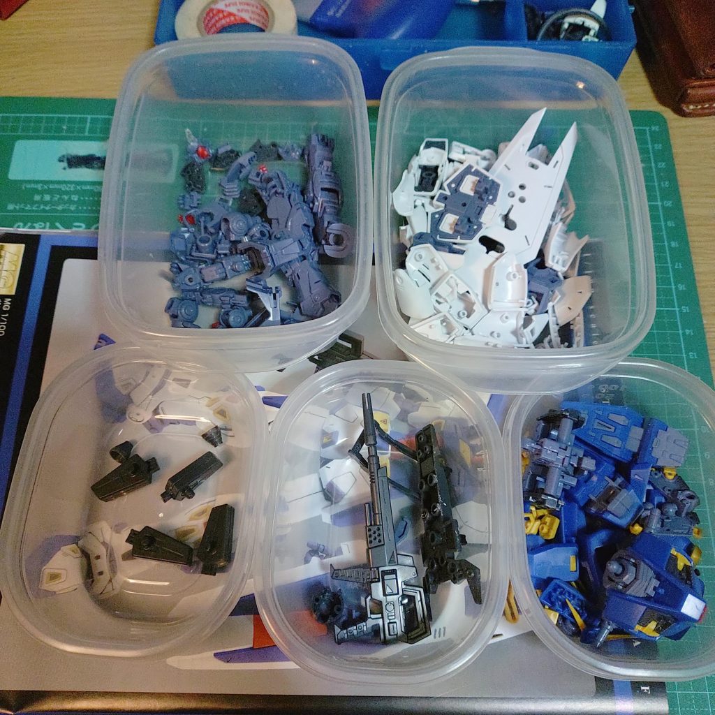 ンでも何時もながらそれじゃつまらんので分解分解分解分解分解カチャカチャカチャカチャ