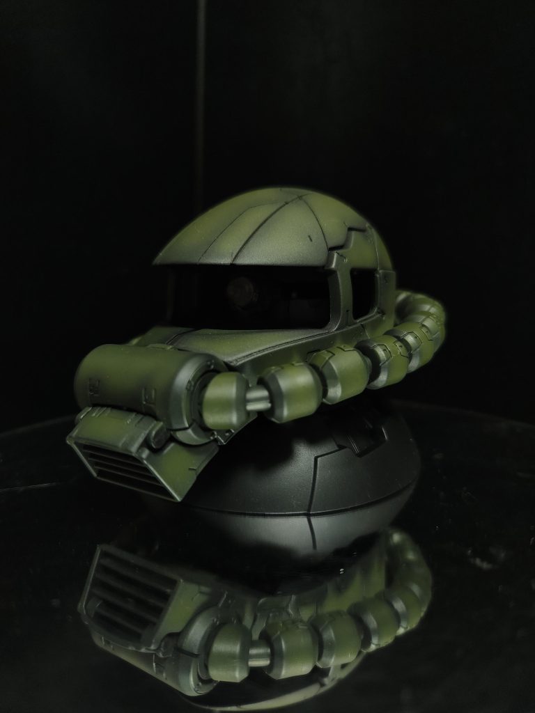 EXCEED MODEL ZAKU HEAD 10　量産型ザク　グラデーション全塗装&自作電飾追加–2枚目/制作者：hepo.6479