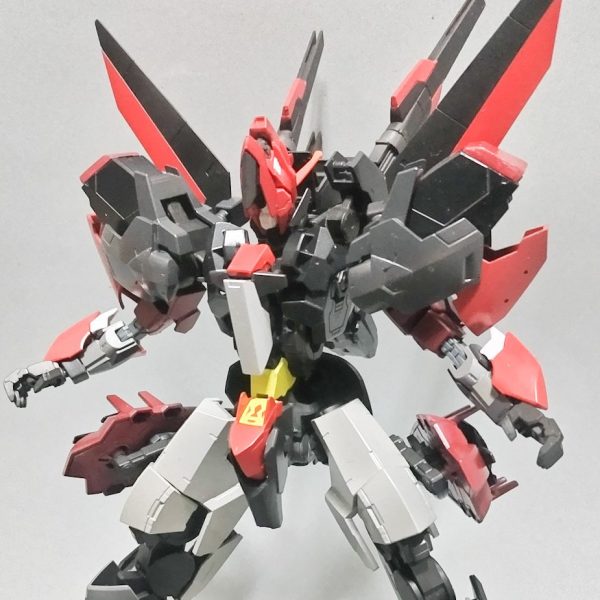 白き操兵 ニキ・ヴァシュマール｜BANG-Mさんのガンプラ作品｜GUNSTA（ガンスタ）