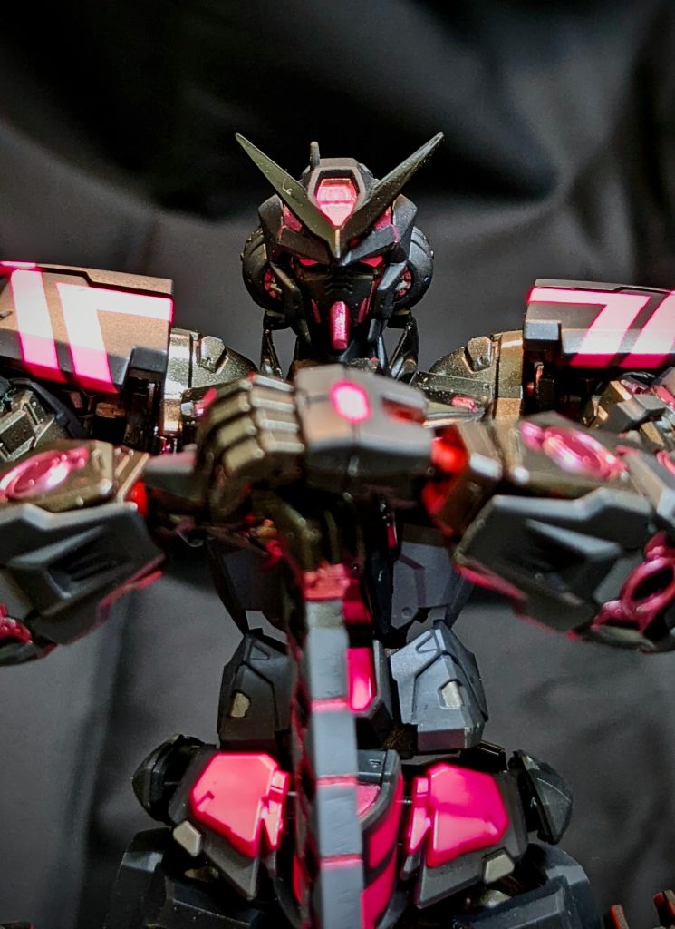 立姿サマになるモデルですよね。