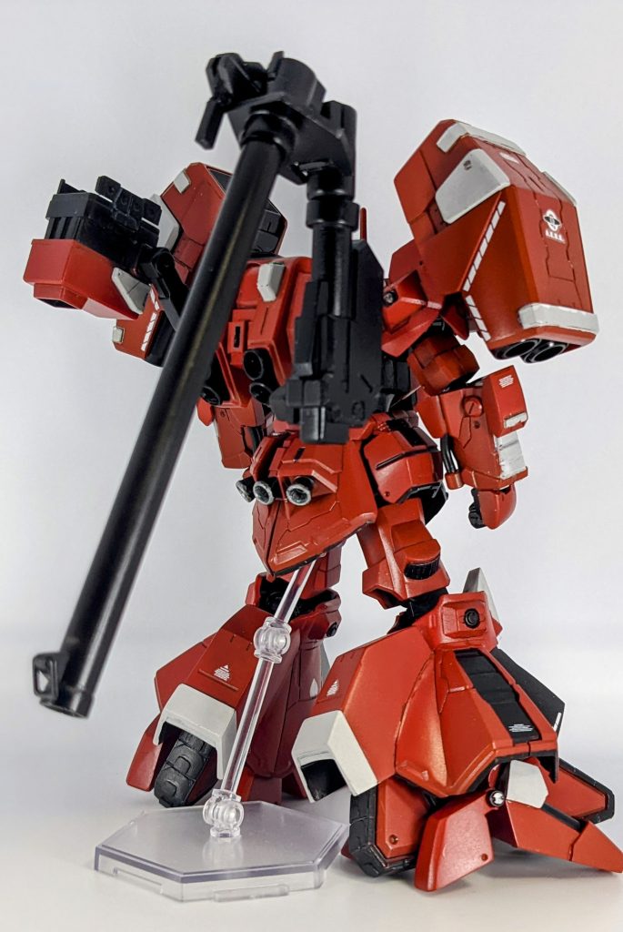 ひょんなことから謎の軍組織に助けられたアポリー。しばらく彼らに協力している内に自分がクロスゲートを通って異世界に来たことを知る。