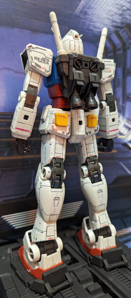 バックショットふくらはぎや下腕部に合わせ目が出ますが、そのままにしてます。その訳は…