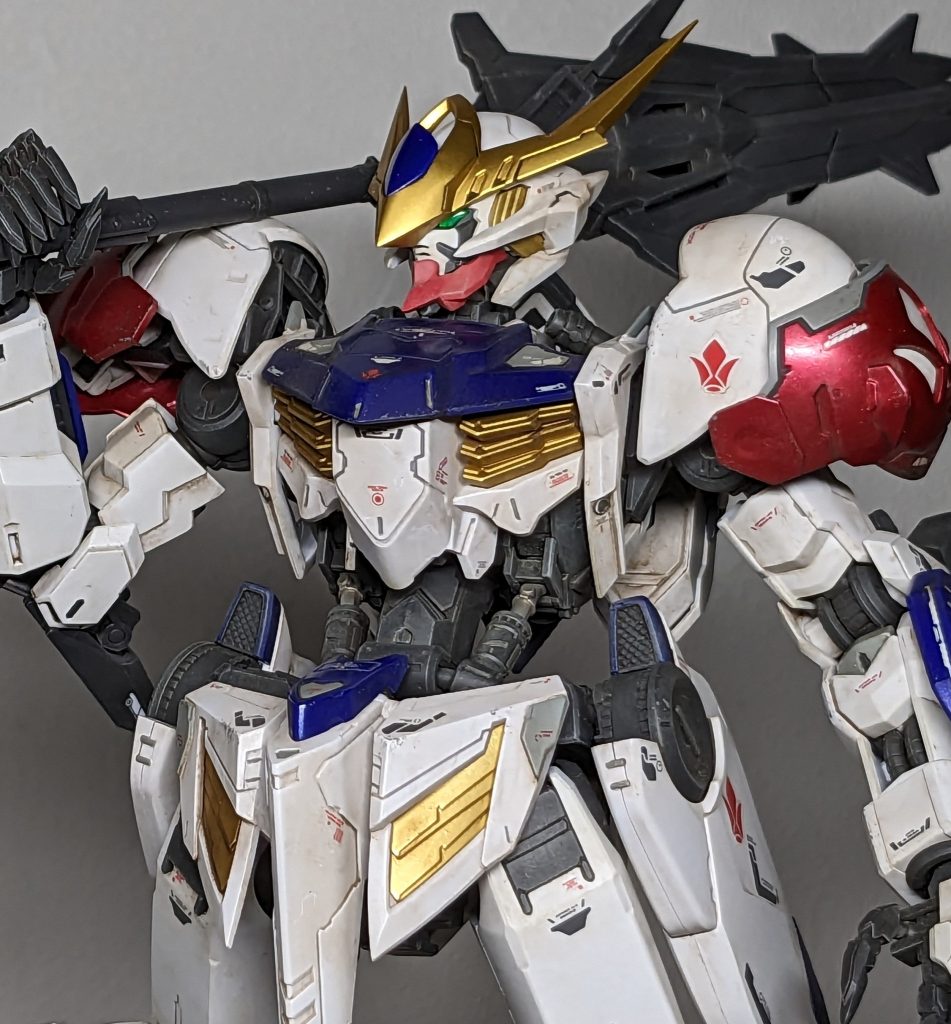 本当は肩関節位置をもう少し高くしたかったのですが、改造困難なのでそのままとしました。