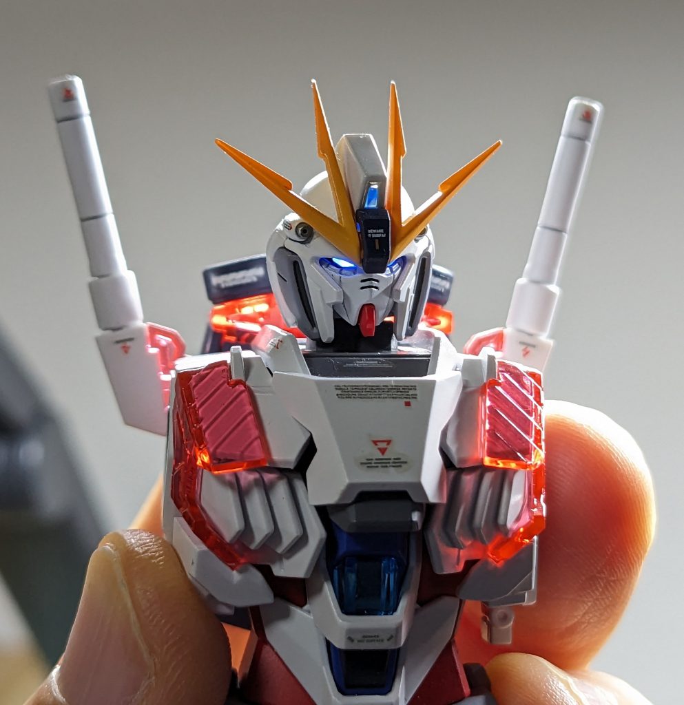 この状態で光らせた時はちょっぴり感動！やればできるじゃん俺！