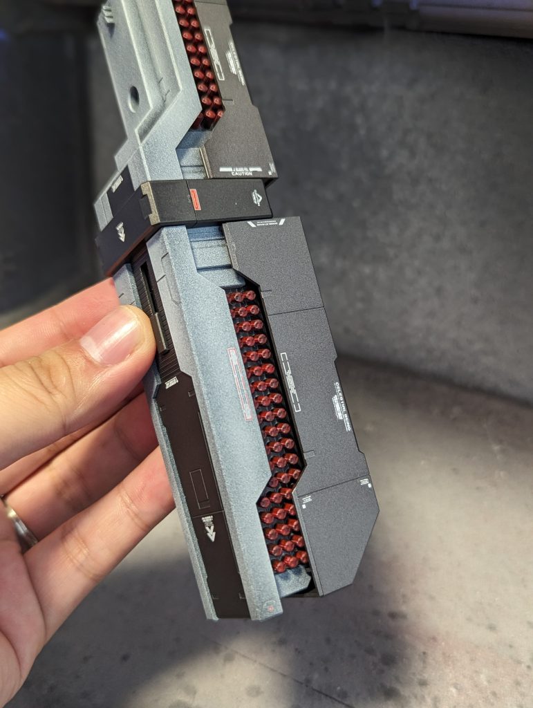 ミサイルの筆塗りが一番きつかった・・・。